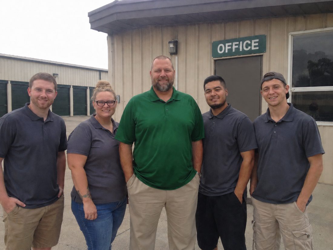 Pest control professionals in Melbourne, FL